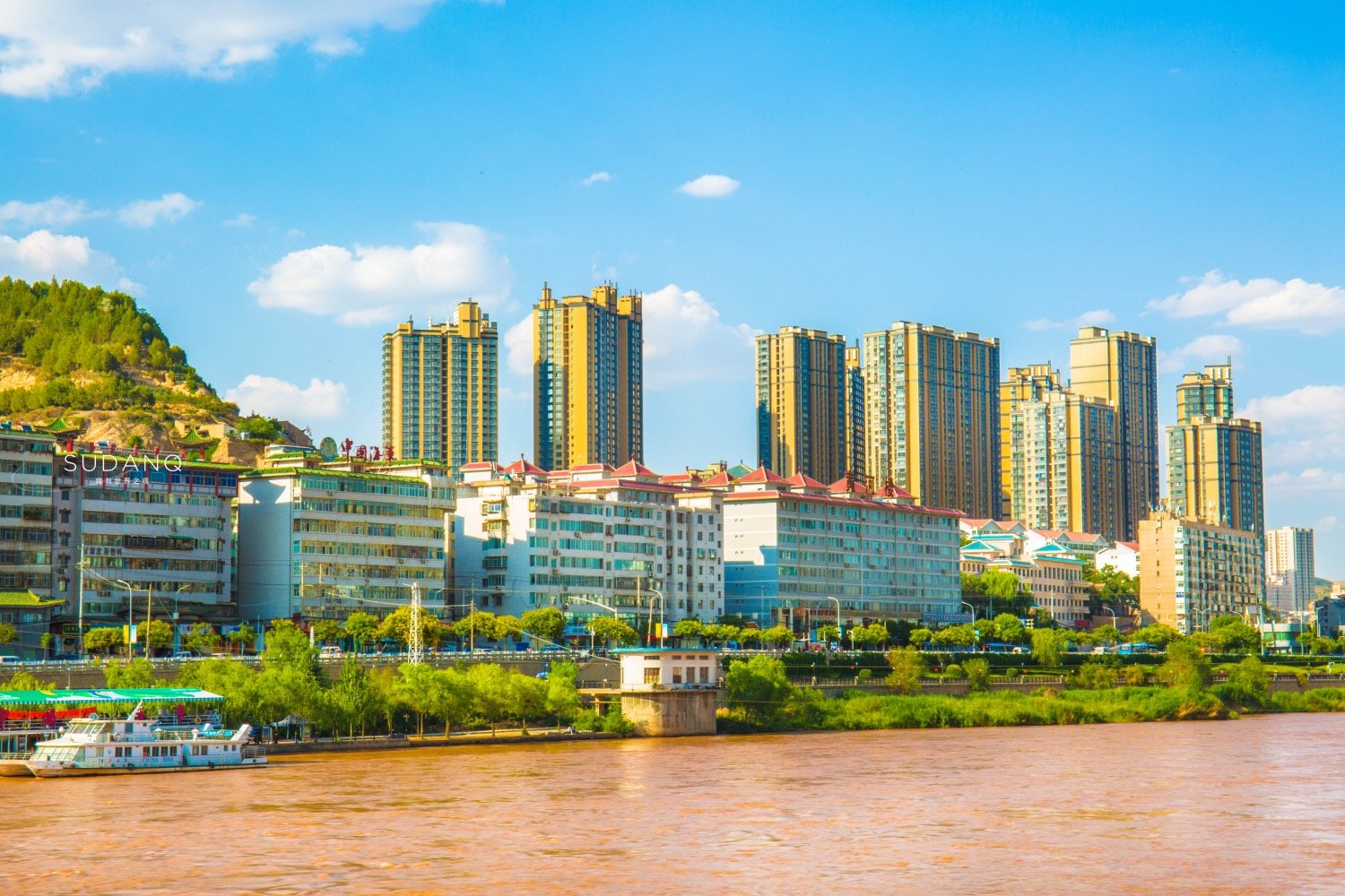 中国唯一被黄河穿过的省会城市，有2000余年历史，却很“没地位”|丝绸之路|甘肃_新浪新闻