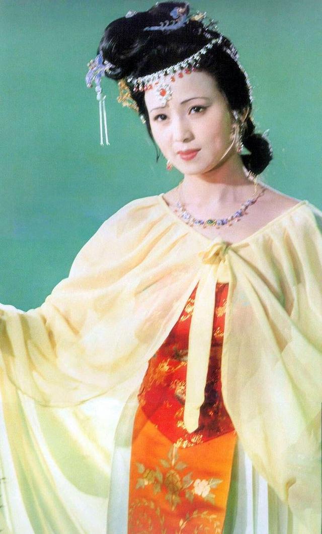 演员张蕾,主持人张蕾,两个张蕾都是人间绝色,有才华有美貌