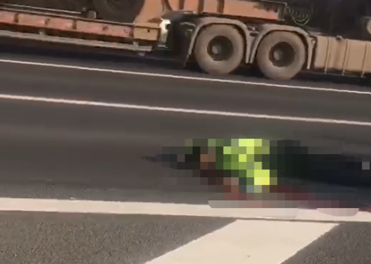 南京一高速交警处理事故时被撞，警方：仍在抢救中休闲区蓝鸢梦想 - Www.slyday.coM