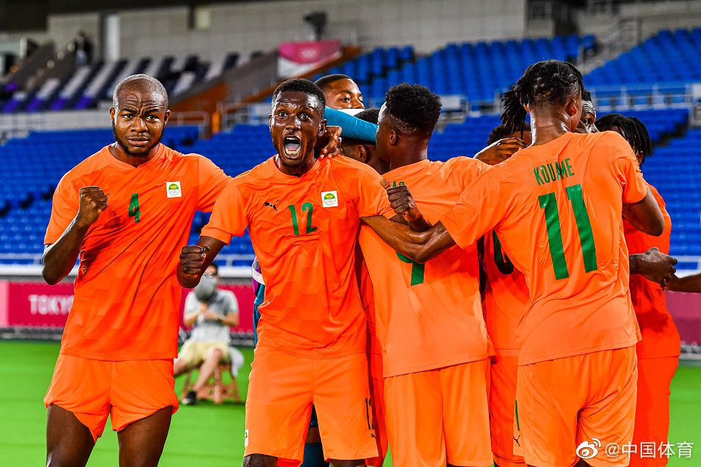 男子足球第1轮d组科特迪瓦vs沙特阿拉伯整场比赛结束