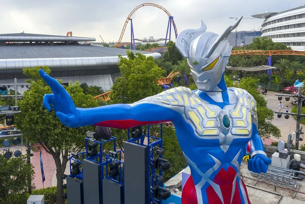 在港股一绝骑尘,但在虎鲸和法国酒庄往事的阴霾下,新引进的奥特曼能否