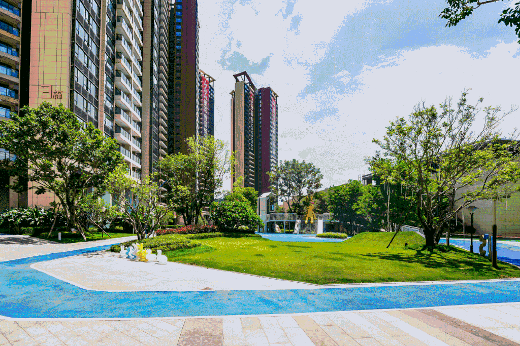 星河智荟位于南沙慧谷西区,属于明珠湾起步区的范畴,慧谷西区与一江之