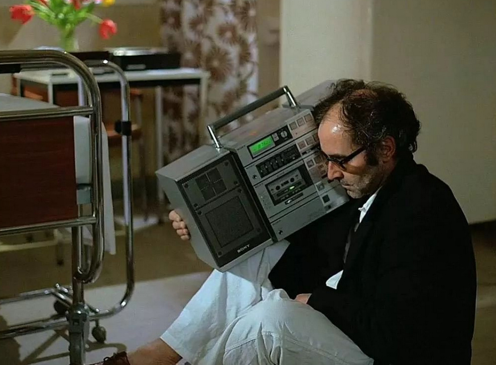 名导演戈达尔91岁去世，获奥斯卡终身成就奖，是富三代却爱上电影休闲区蓝鸢梦想 - Www.slyday.coM