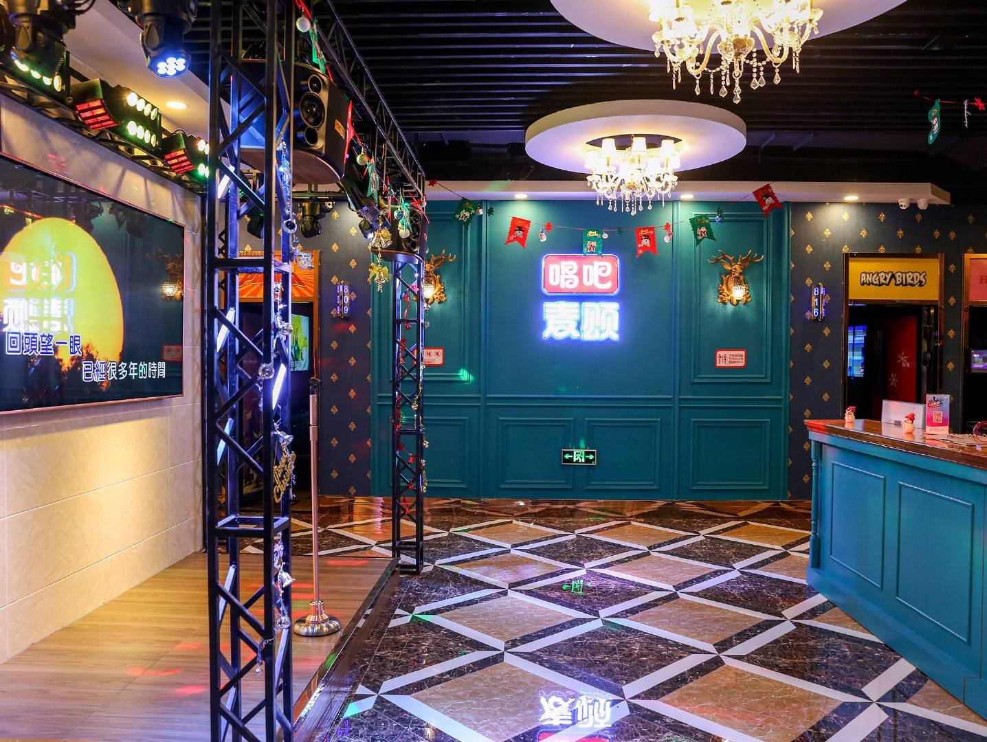 唱吧"摆摊ceo":创始人路边出摊,与巨头竞争在线音乐蛋糕