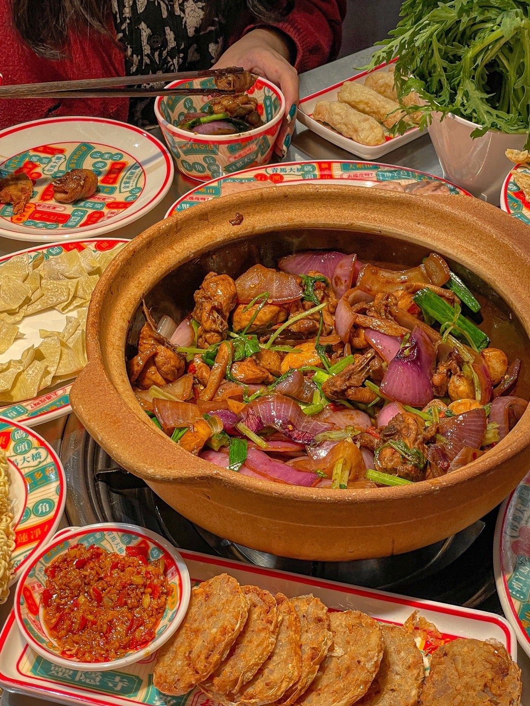 上海必吃 | 超正宗的广式鸡煲