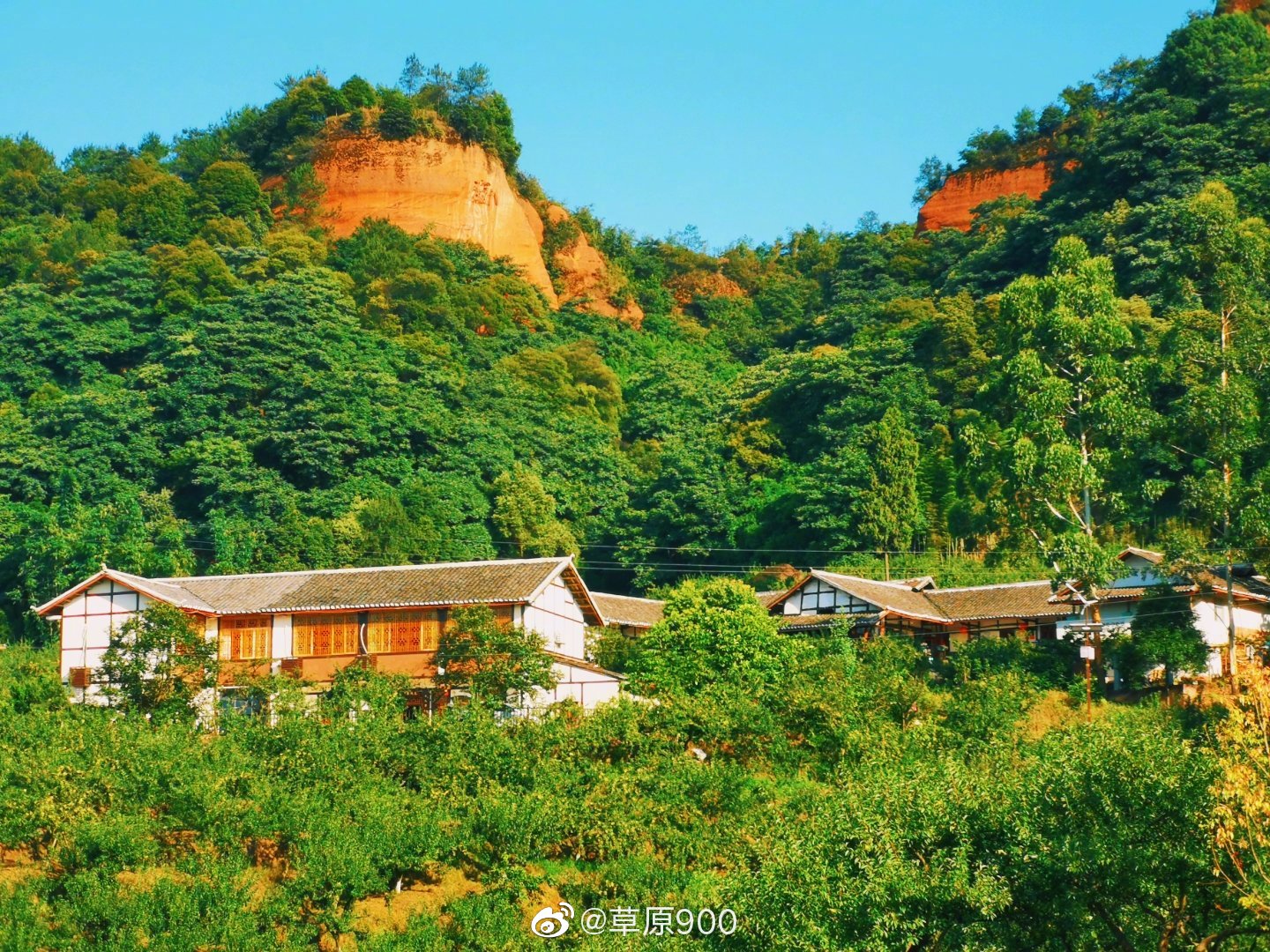 高县红岩山景区图片