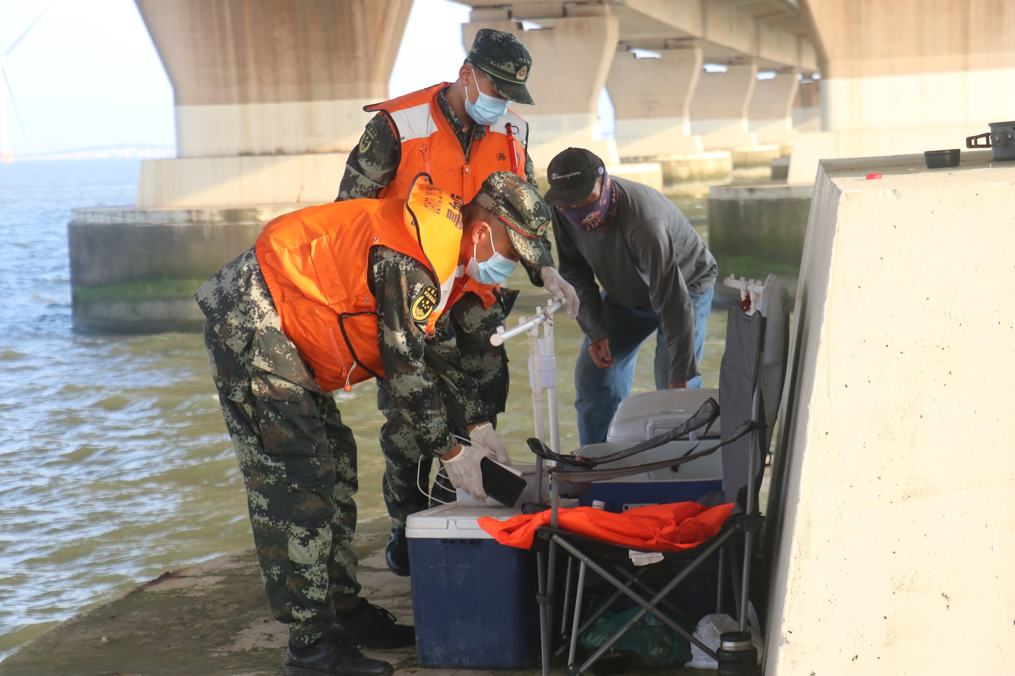 上海海警局:保护生态资源 提升高温下海上应急救援能力