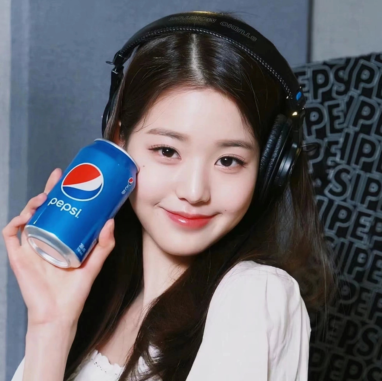 小元这组图好适合做头像张元英