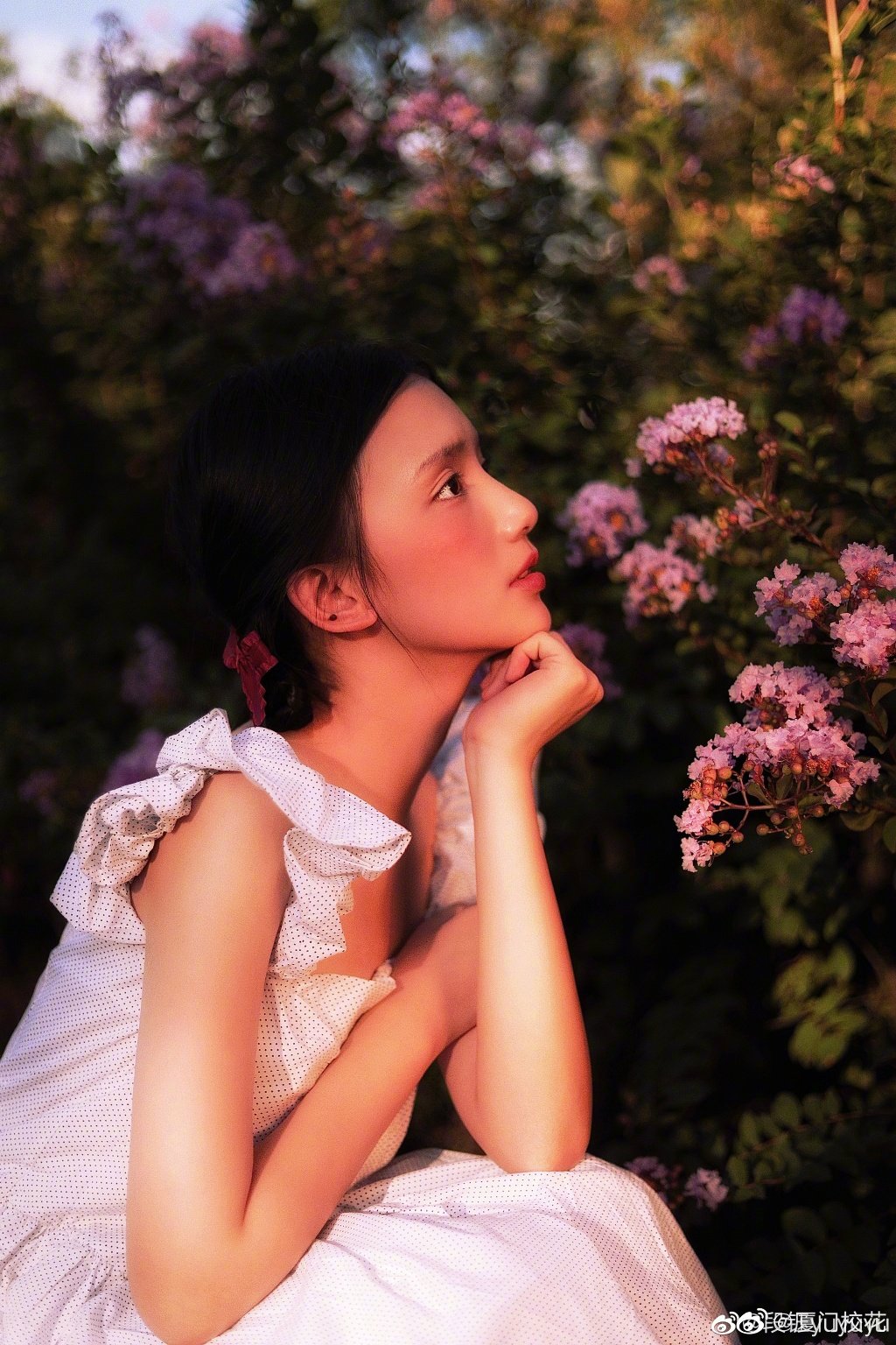她叫段钰,03年,就读于南京艺术学院,身高163cm,爱好看电影