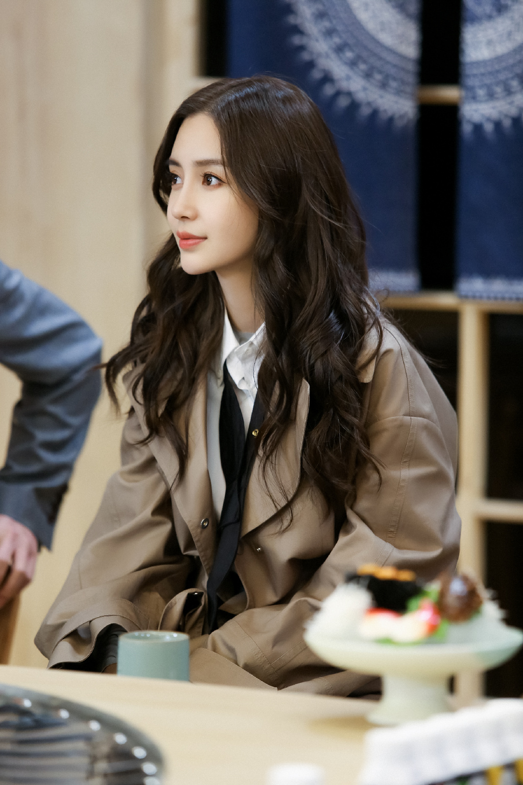 angelababy巧手神探甜美剧照