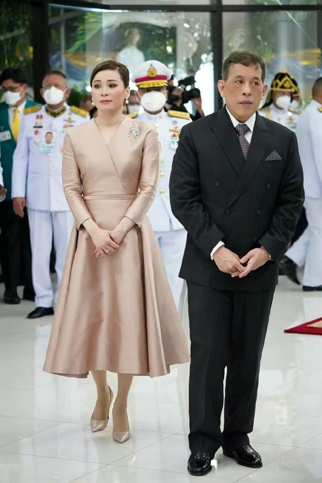 苏提达最近亮相抢足风头,气质端庄大方