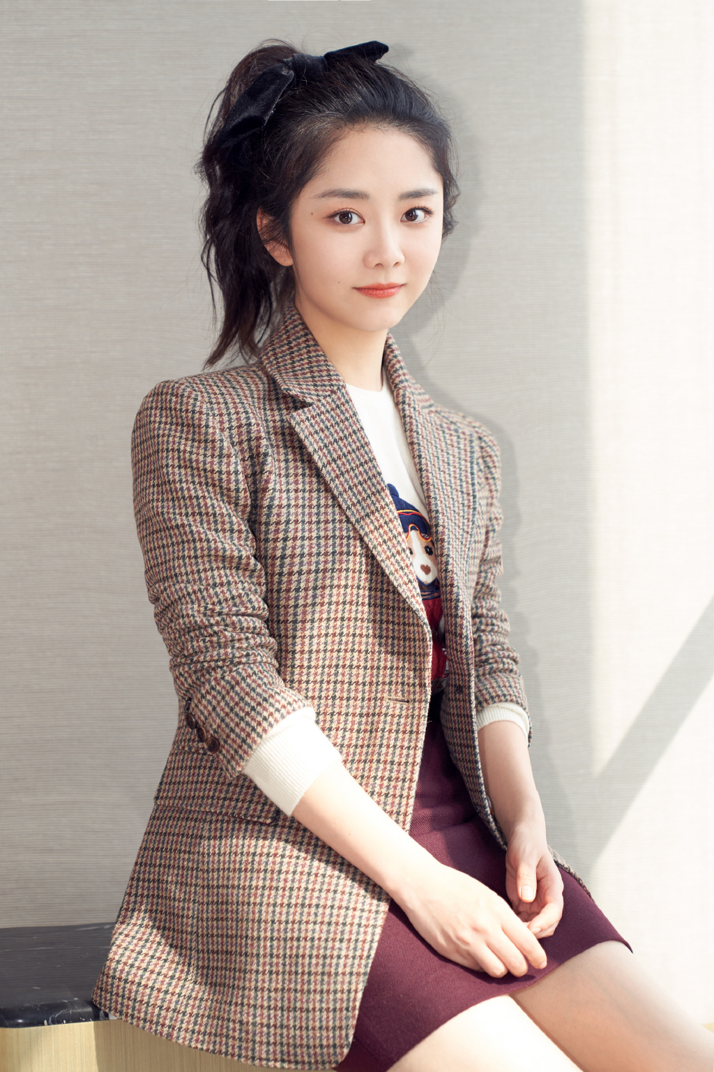谭松韵|格子西装少女感18岁