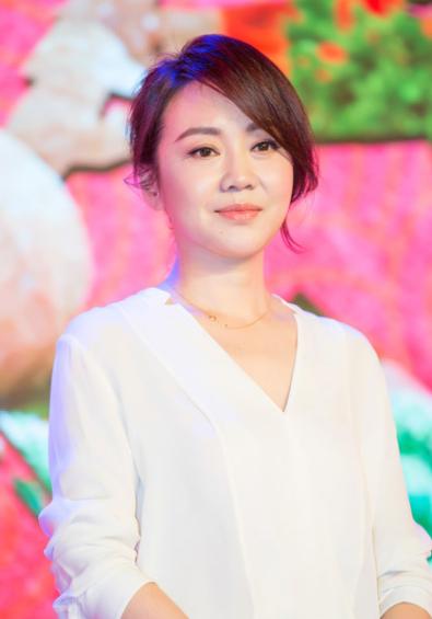 闫妮:离婚那天挥泪与前公婆告别,我就是你们的女儿休闲区蓝鸢梦想 - Www.slyday.coM 闫妮:离婚那天挥泪与前公婆告别,我就是你们的女儿休闲区蓝鸢梦想 - Www.slyday.coM