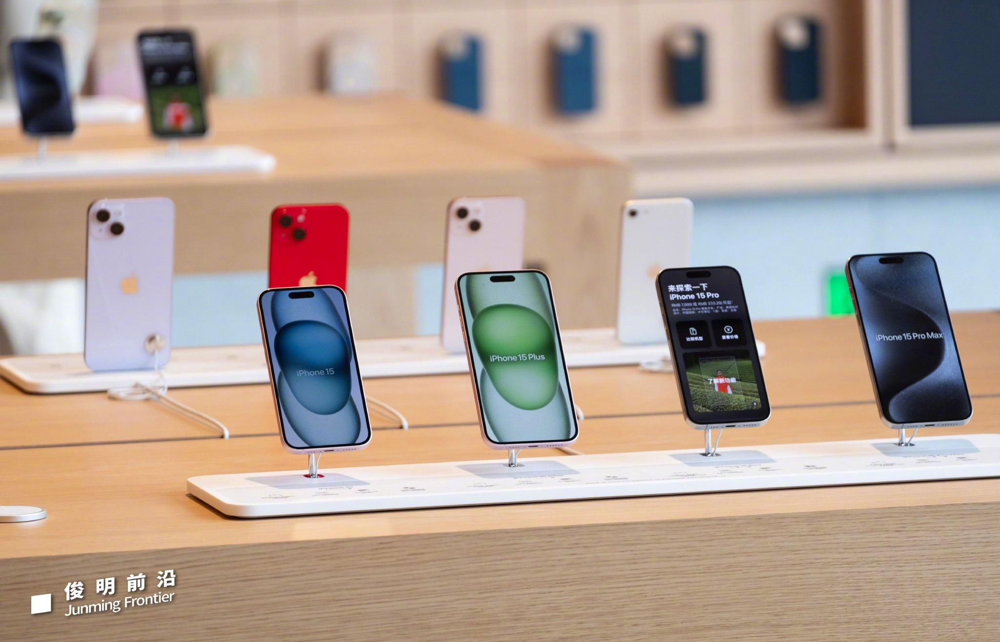 再来一组apple上海静安零售店产品展示区的特写…|展示区|静安|特写