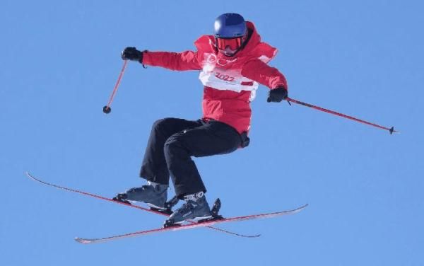 北京冬奥会2月15日看点，谷爱凌冲击第二金！苏翊鸣再战大跳台休闲区蓝鸢梦想 - Www.slyday.coM