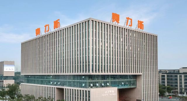 赛力斯,何以成为中国智造「新名片」?-新浪汽车