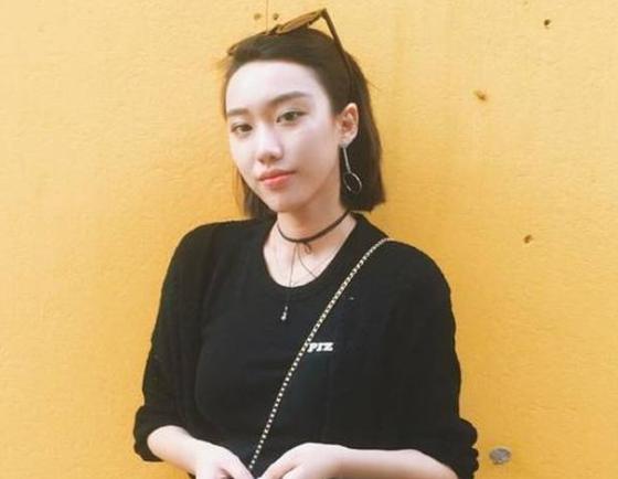 闫妮:离婚那天挥泪与前公婆告别,我就是你们的女儿休闲区蓝鸢梦想 - Www.slyday.coM 闫妮:离婚那天挥泪与前公婆告别,我就是你们的女儿休闲区蓝鸢梦想 - Www.slyday.coM