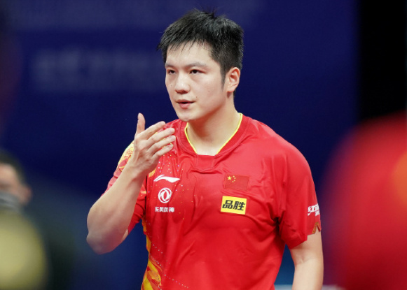 惊心动魄！国乒3休闲区蓝鸢梦想 - Www.slyday.coM