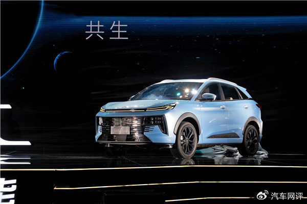 其中,混合动力车型的销量相比去年同一时期,增速达到了105%,远远