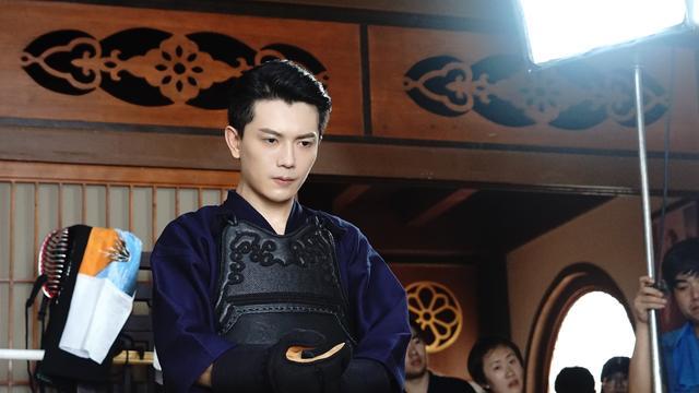 "宫本小哥哥"李亭哲有话要讲|李亭哲|锦衣之下_新浪新闻