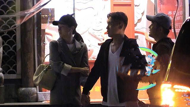 46岁李乃文疑曝恋情！与妙龄女子进出酒店，女方大胆主动举止亲密休闲区蓝鸢梦想 - Www.slyday.coM