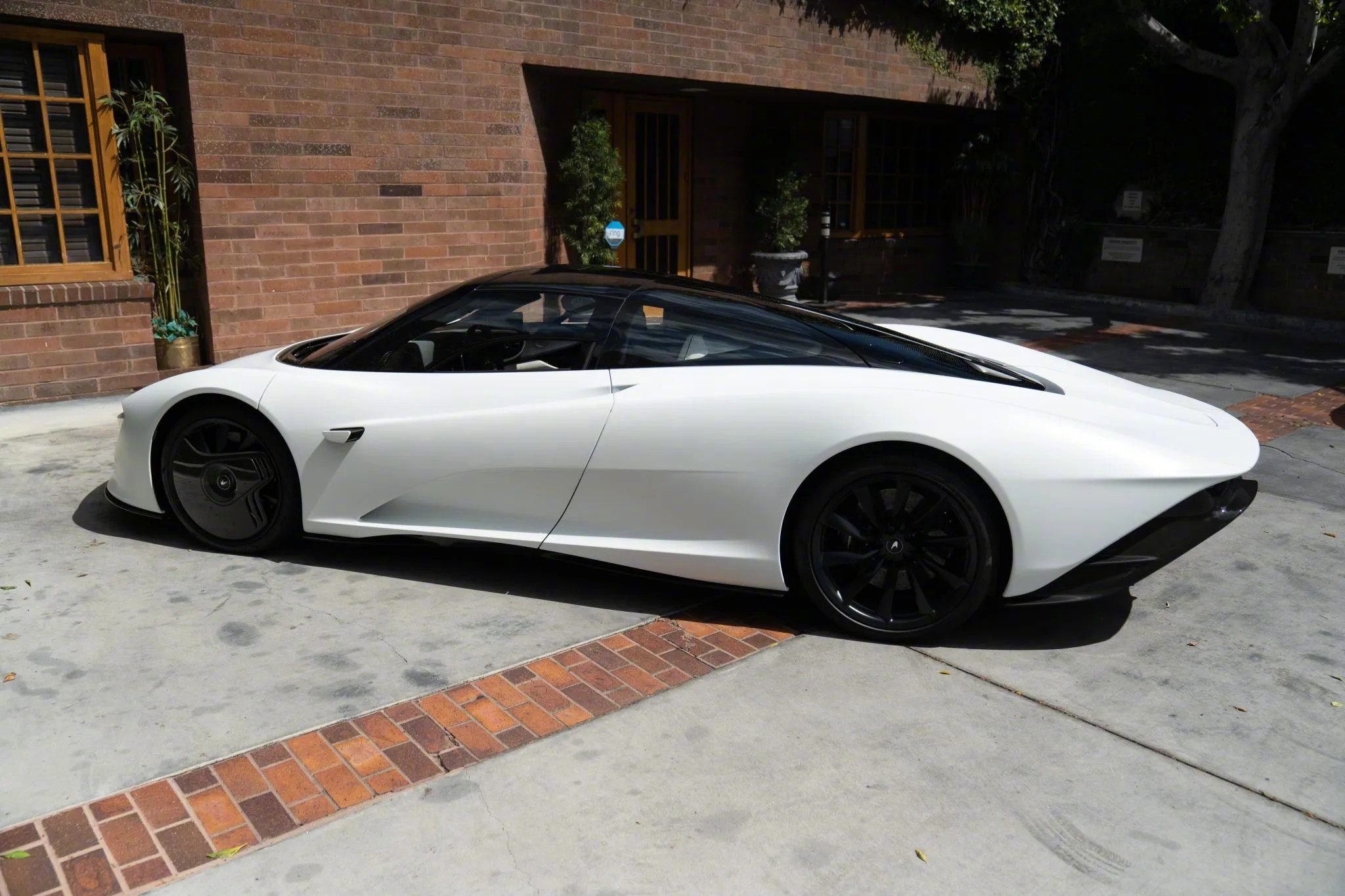 迈凯伦mclarenspeedtail一枚超级艺术品