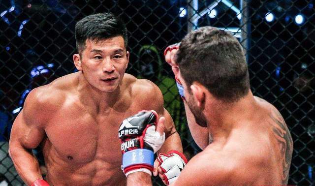 张立鹏签约one冠军赛后,首秀极有可能是这两位