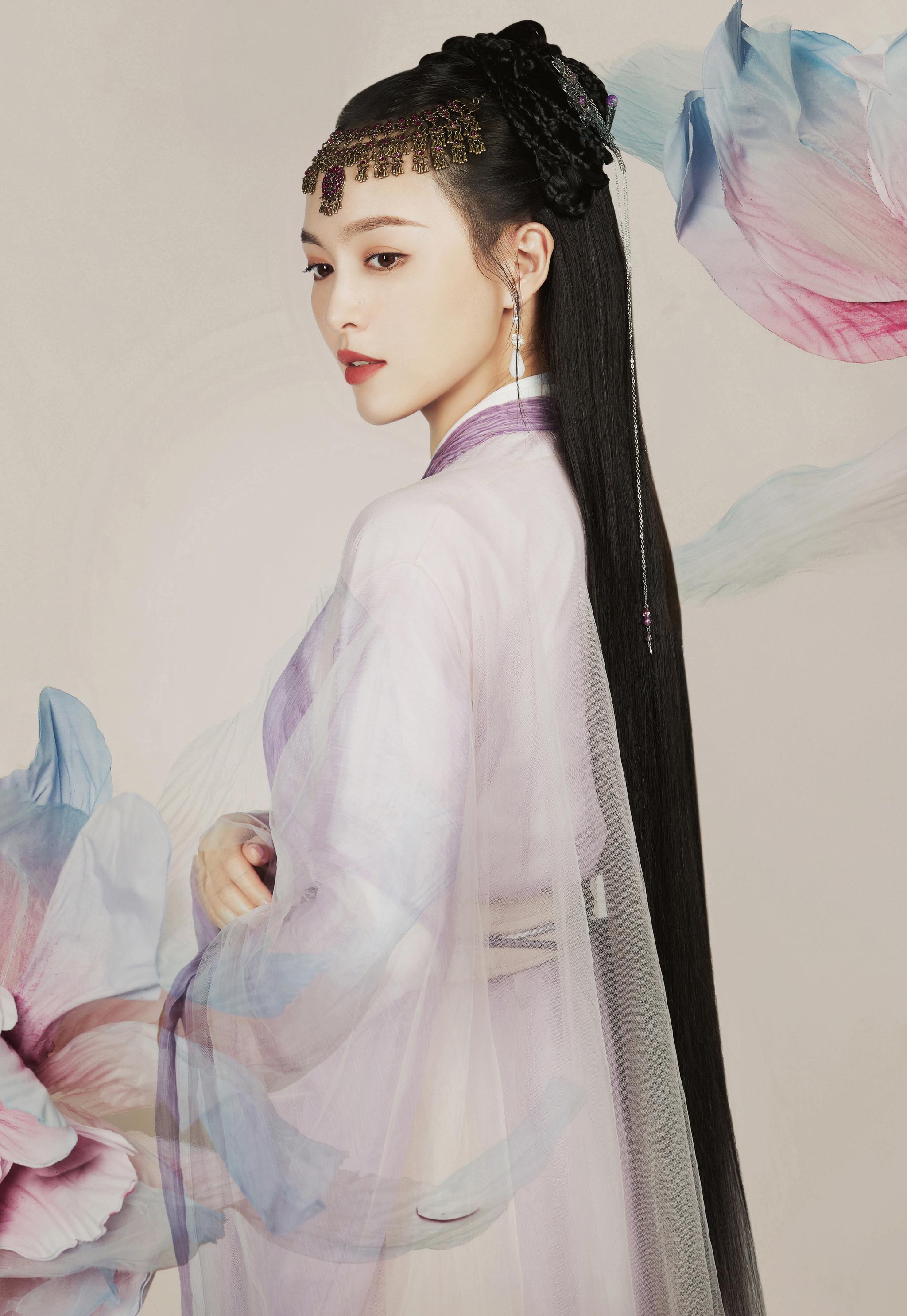 唐嫣今晚造型,梦回12年前《仙剑奇侠传三》紫萱