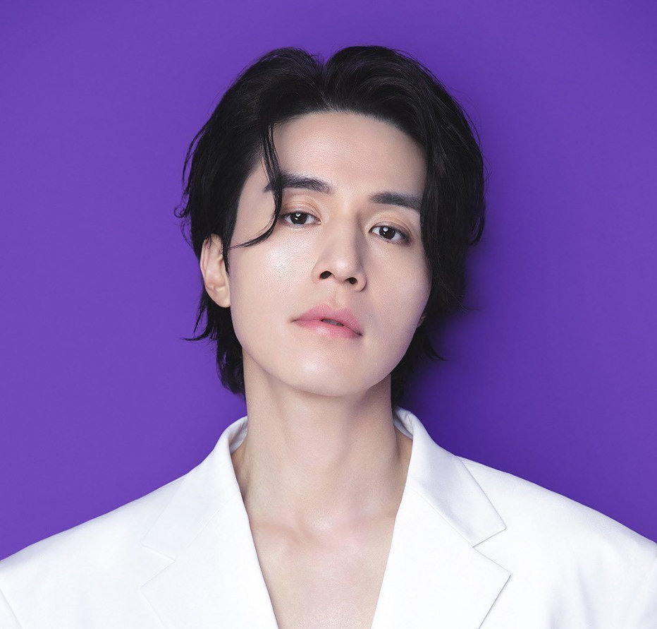 李栋旭42岁近照,这个状态真的好厉害!