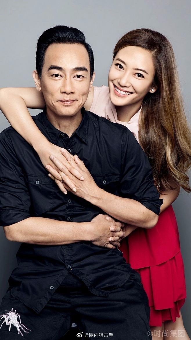 采儿在社交平台晒出一张她和老公陈小春的合照……|陈小春|夫妻|社交