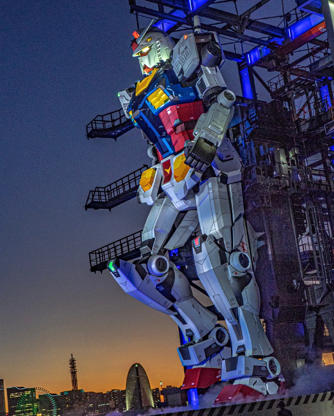 摄影师よっくん拍摄横滨11高达的早中晚