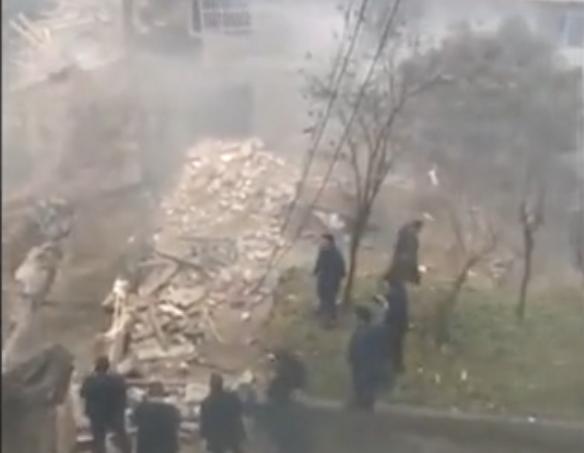 重庆一食堂垮塌已致3人遇难，仍在搜救休闲区蓝鸢梦想 - Www.slyday.coM