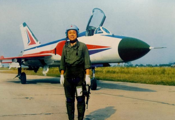 歼8II放到1970年在世界上属于什么水平?很不幸|歼8II|空空导弹|空战