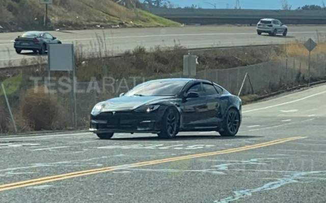 图为新款特斯拉ModelS