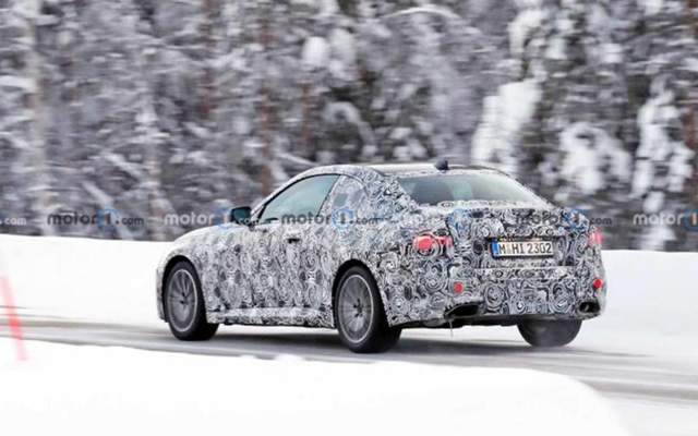 图为国内宝马2系四门版本内饰