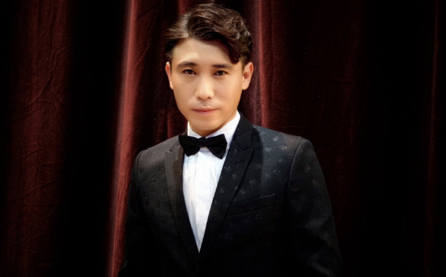 46岁李乃文疑曝恋情！与妙龄女子进出酒店，女方大胆主动举止亲密休闲区蓝鸢梦想 - Www.slyday.coM