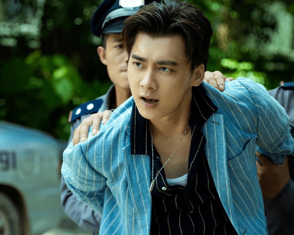 李易峰被通报多次嫖娼,账号全出现异常疑被封,粉丝们却称永远相信他休闲区蓝鸢梦想 - Www.slyday.coM 李易峰被通报多次嫖娼,账号全出现异常疑被封,粉丝们却称永远相信他休闲区蓝鸢梦想 - Www.slyday.coM