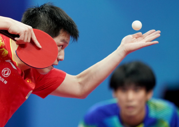 惊心动魄！国乒3休闲区蓝鸢梦想 - Www.slyday.coM