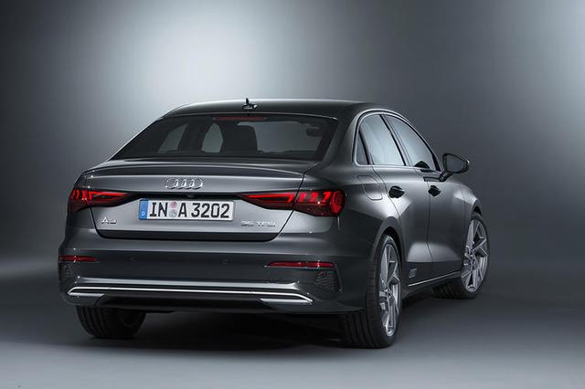 奥迪A3三厢版官图发布 搭配RS蜂窝式前格栅