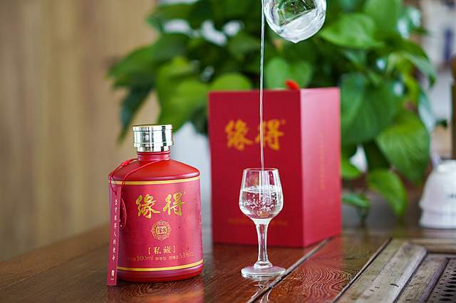 白酒存15年以上不能喝?真实的情况是这样吗?资深酿酒师揭秘休闲区蓝鸢梦想 - Www.slyday.coM 白酒存15年以上不能喝?真实的情况是这样吗?资深酿酒师揭秘休闲区蓝鸢梦想 - Www.slyday.coM