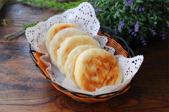 ▼釜山美味的韩式糖饼除了坚果口味,还有起司,蜂蜜口味喔!