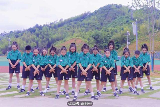 我的街舞是英语老师教的!丽水山村小学的孩子们厉害了,曾拿下省级比赛3个一等奖休闲区蓝鸢梦想 - Www.slyday.coM 我的街舞是英语老师教的!丽水山村小学的孩子们厉害了,曾拿下省级比赛3个一等奖休闲区蓝鸢梦想 - Www.slyday.coM