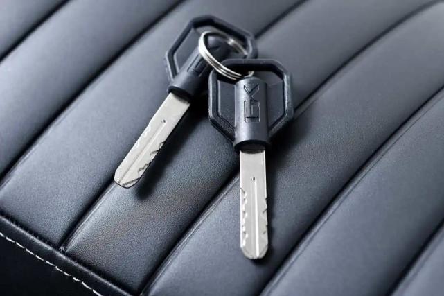 新钥匙 钥匙的造型进行了全新的设计,外观造型更加个性,厂家宣称提升
