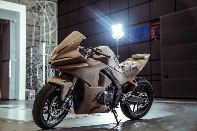 无极rr525跑车首次官宣吹出来的颜值你喜欢吗