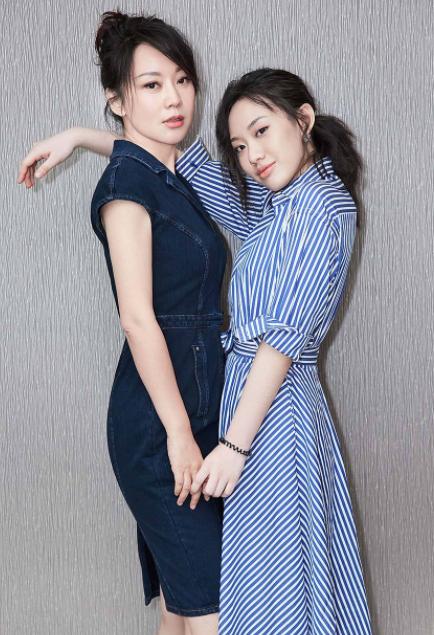 闫妮:离婚那天挥泪与前公婆告别,我就是你们的女儿休闲区蓝鸢梦想 - Www.slyday.coM 闫妮:离婚那天挥泪与前公婆告别,我就是你们的女儿休闲区蓝鸢梦想 - Www.slyday.coM