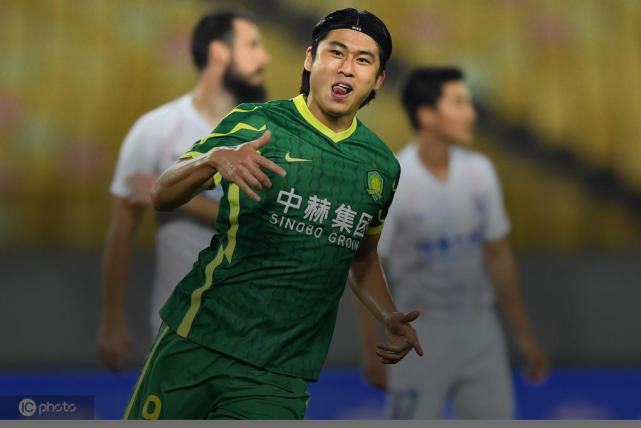 中超限薪令将加码:本土顶薪税前300万 俱乐部1年最多投3亿休闲区蓝鸢梦想 - Www.slyday.coM 中超限薪令将加码:本土顶薪税前300万 俱乐部1年最多投3亿休闲区蓝鸢梦想 - Www.slyday.coM