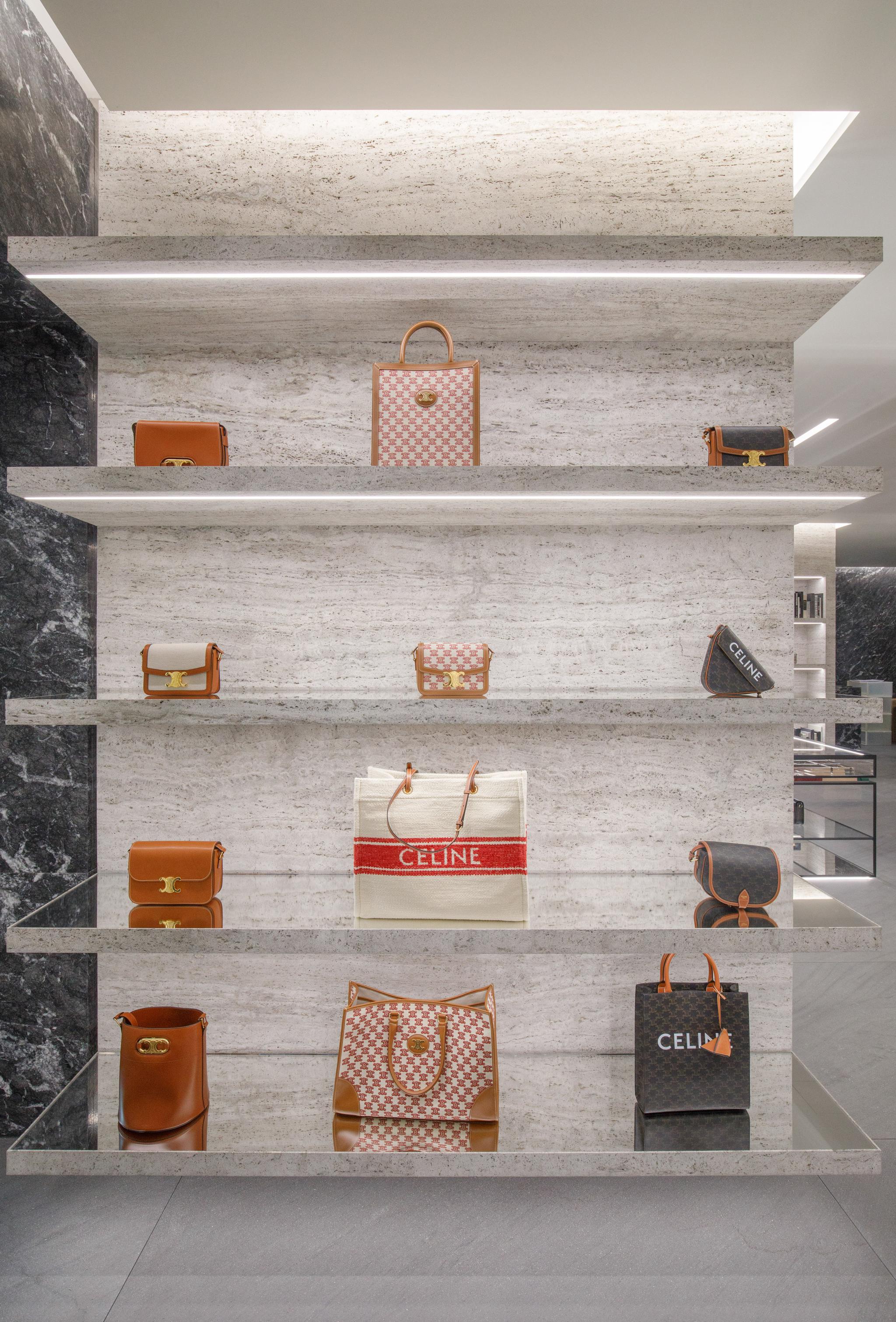 2021年1月celine上海恒隆广场旗舰店揭幕