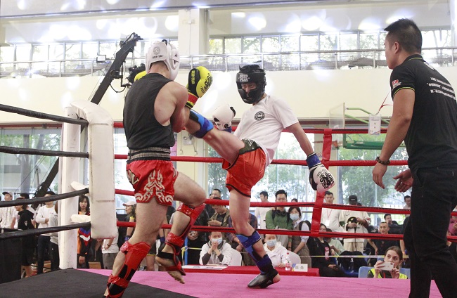 "上海市自由搏击业余公开赛决赛落幕|彩票|业余公开赛|泰拳_新浪新闻