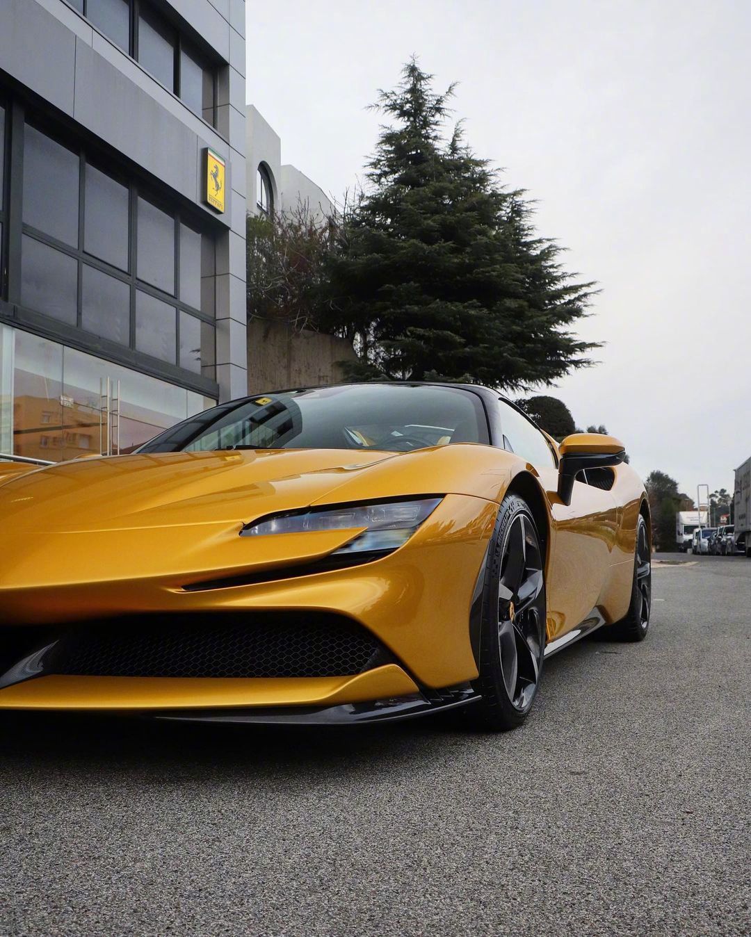 法拉利sf90 spider giallo montecarlo__财经头条