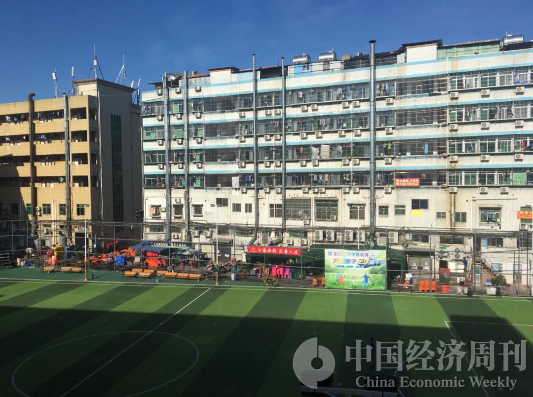 深圳宝安区富源工业园区,集公司,员工宿舍和厂房三者合一.